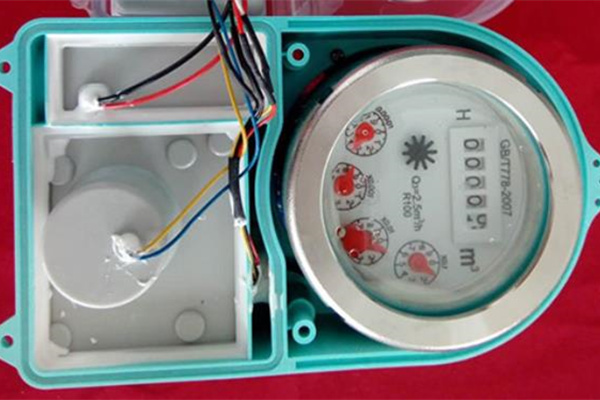 怎么選擇遠(yuǎn)傳水表生產(chǎn)廠家？考慮五個(gè)方面！