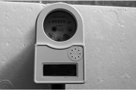 預(yù)付費(fèi)水表使用麻煩嗎？